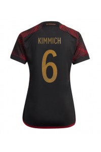 Saksa Joshua Kimmich #6 Jalkapallovaatteet Naisten Vieraspaita MM-kisat 2022 Lyhythihainen